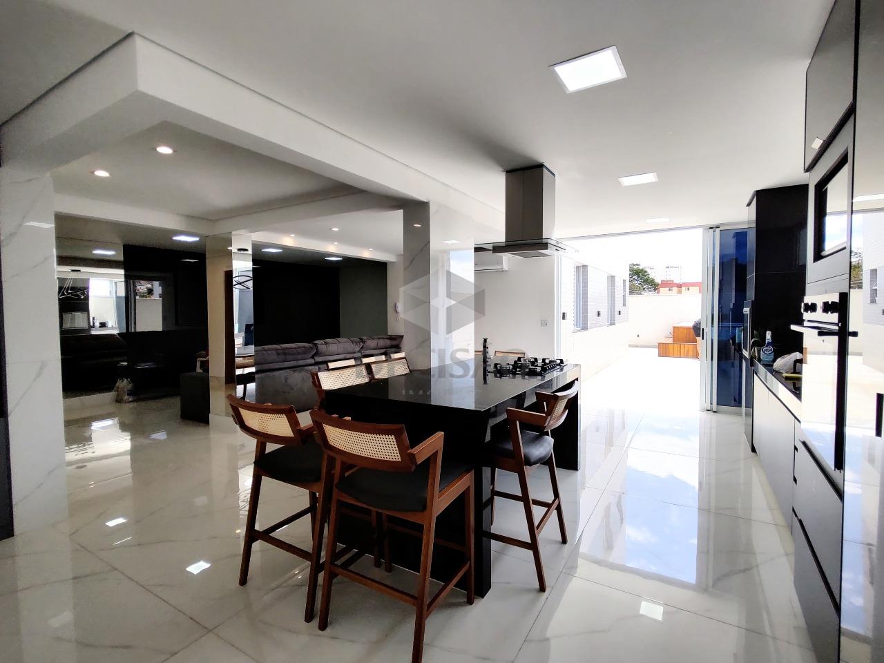 Área privativa à venda no Santa Efigênia: 