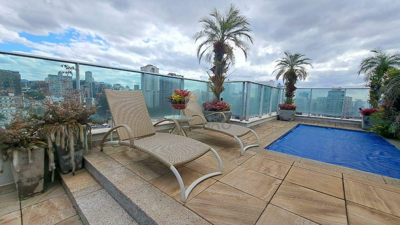 Cobertura à venda no Santo Agostinho: 