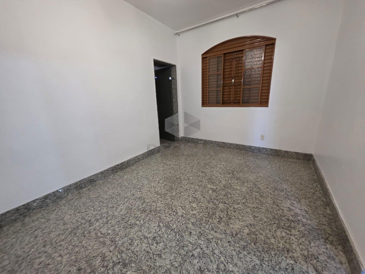 Casa à venda no Floresta: 