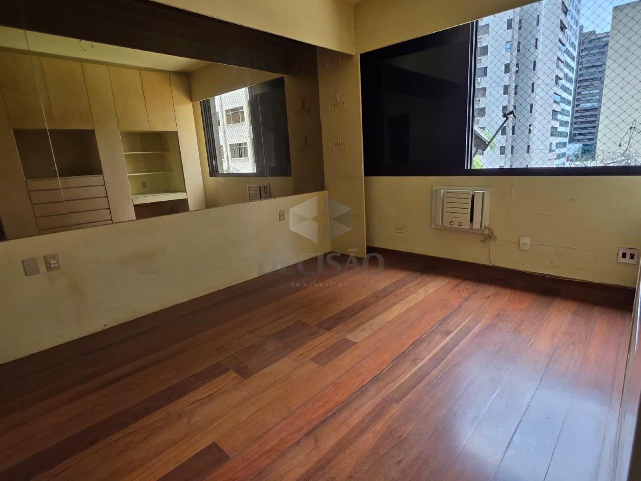 Apartamento 4 Quartos à venda no Lourdes: 