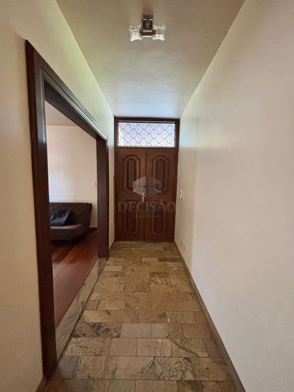 Casa à venda no Belvedere: 