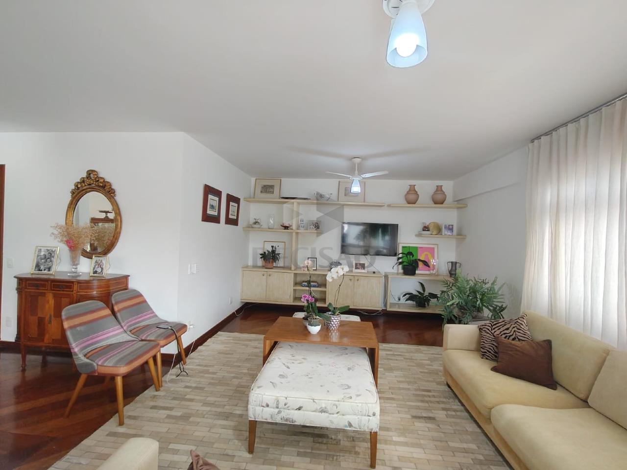 Apartamento 4 Quartos à venda no Funcionarios: 