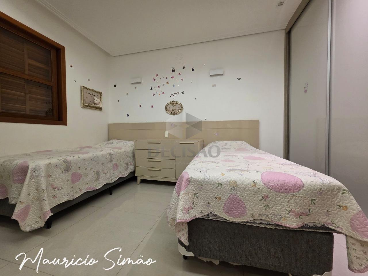 Casa à venda no Floresta: 