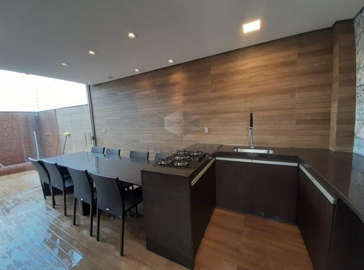 Área privativa à venda no Sagrada Família: espaço gourmet dentro do apartamento