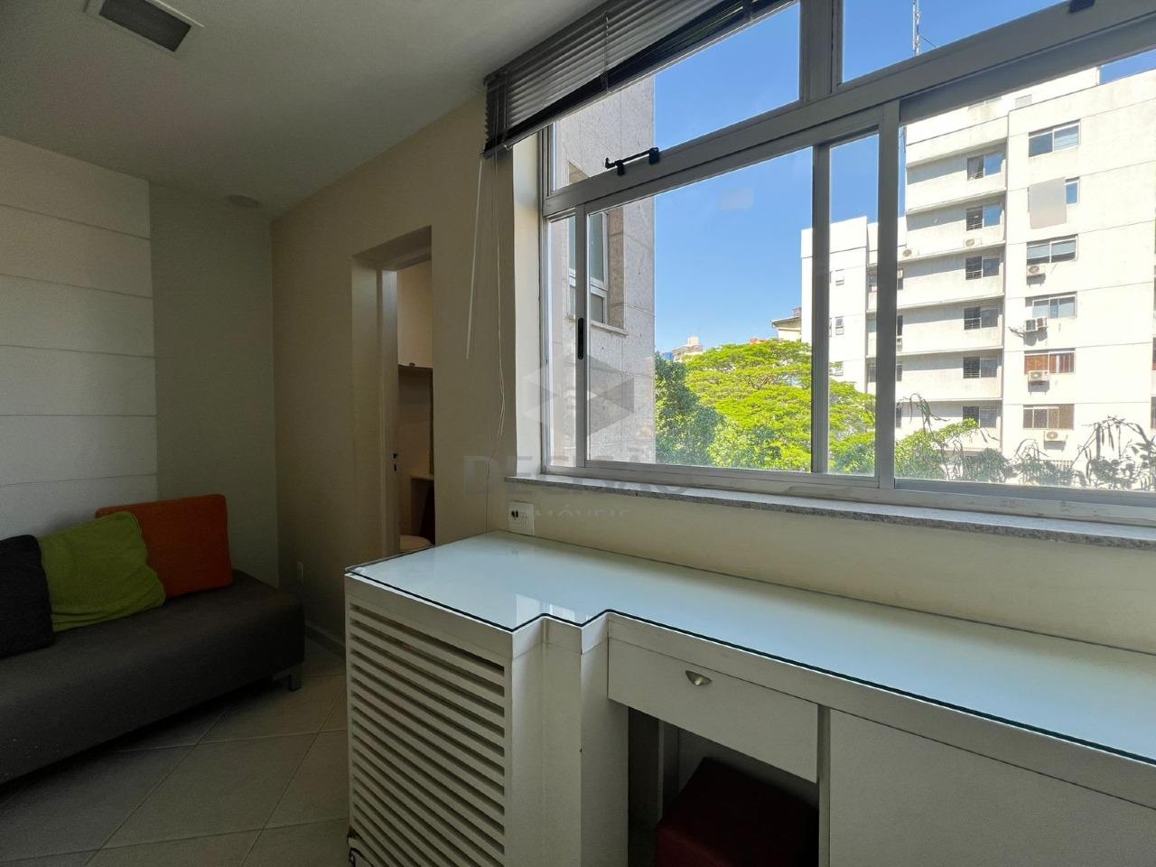 Sala à venda no Santa Efigênia: 