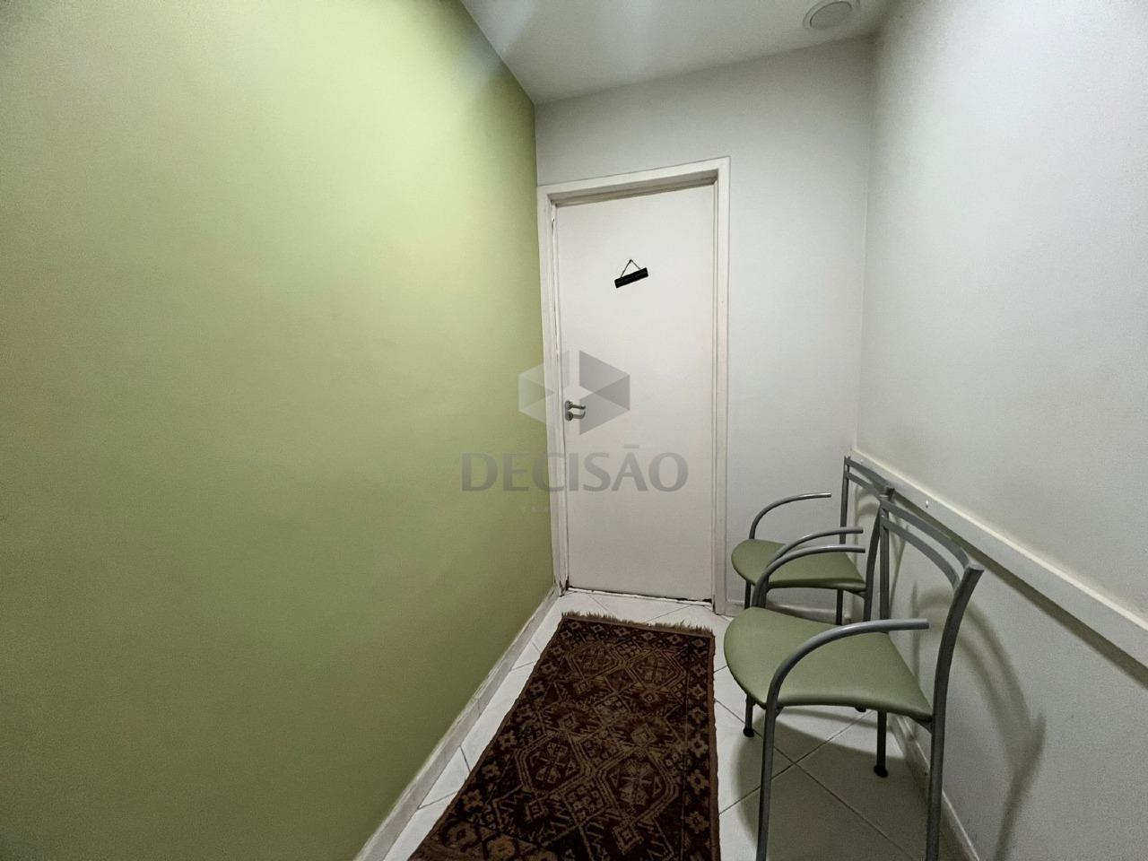 Sala à venda no Santa Efigênia: 