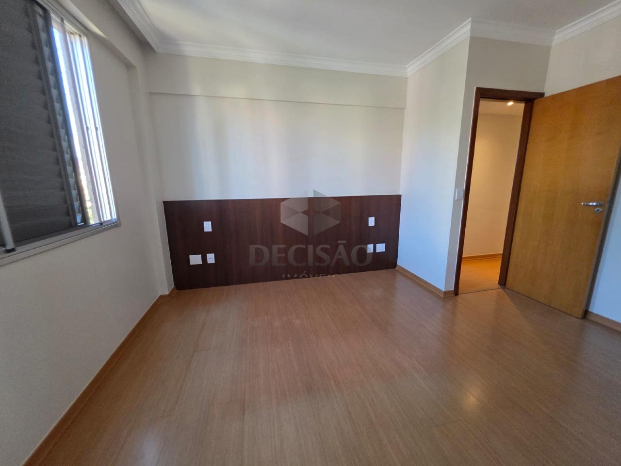 Apartamento 4 Quartos à venda no Santa Tereza: 