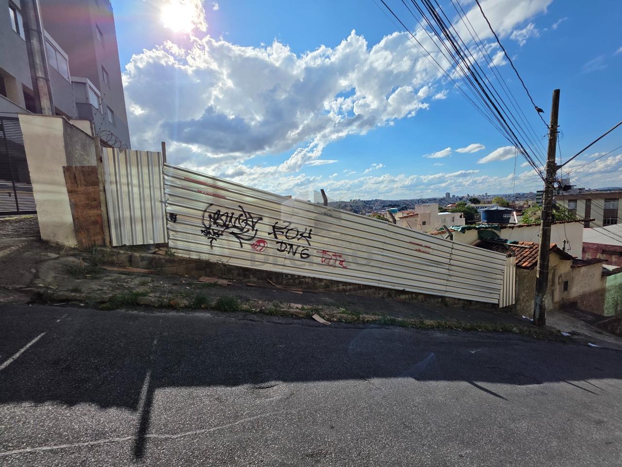 Lote à venda no Paraiso: 