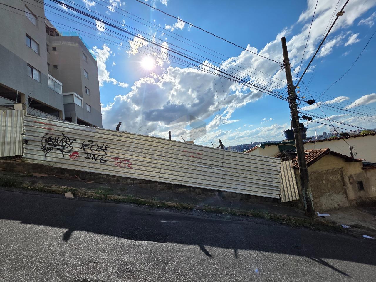 Lote à venda no Paraiso: 