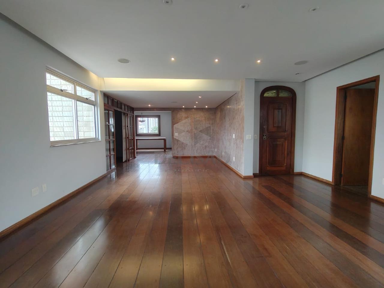 Apartamento 4 Quartos à venda no São Pedro: 