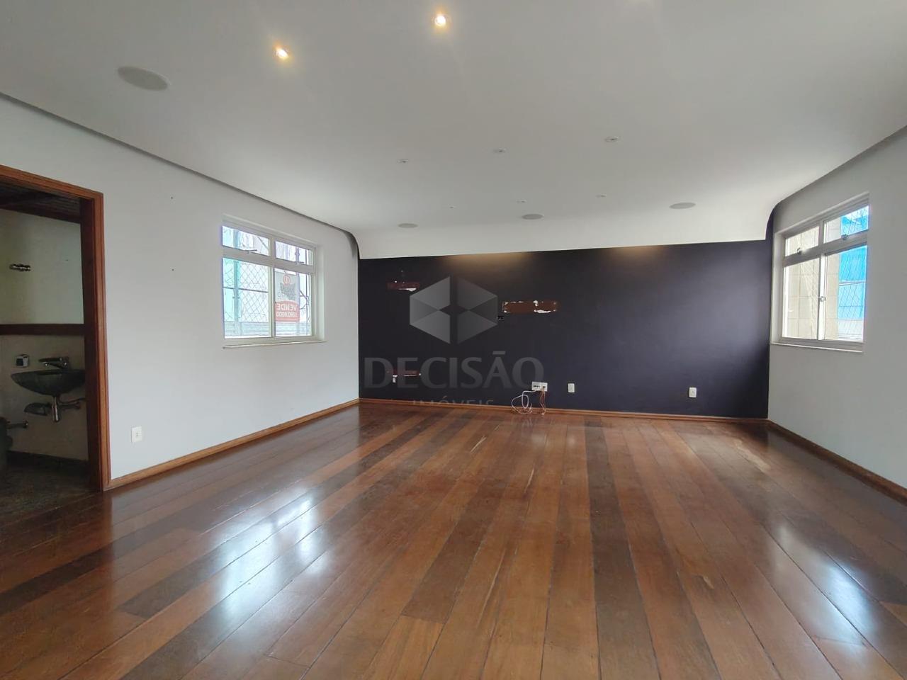 Apartamento 4 Quartos à venda no São Pedro: 