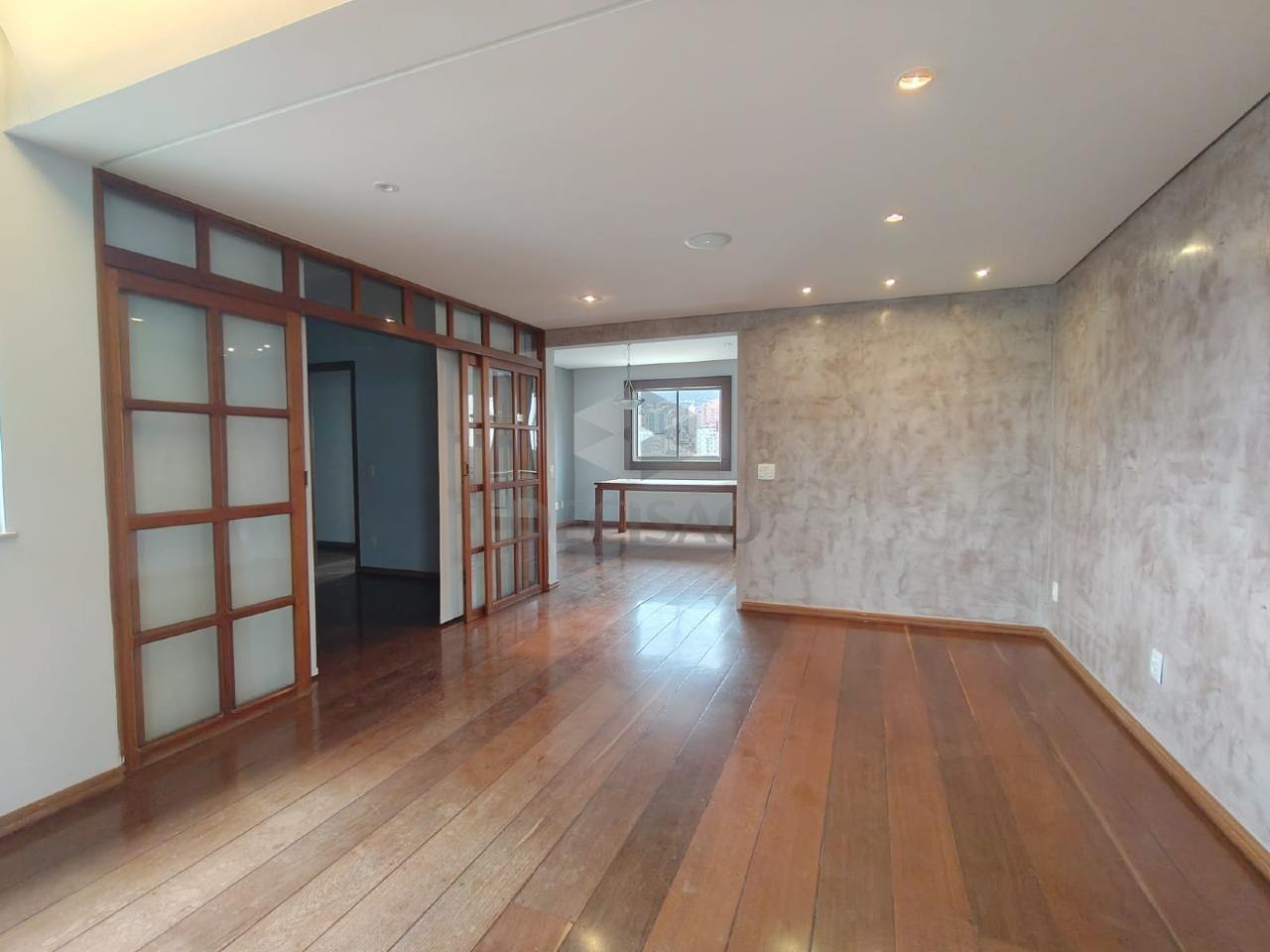 Apartamento 4 Quartos à venda no São Pedro: 