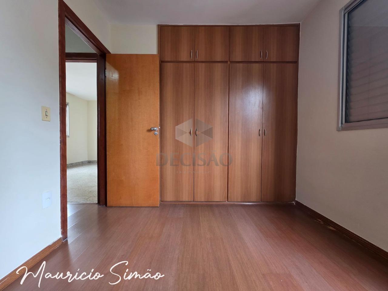 Apartamento 3 Quartos à venda no Carmo: 