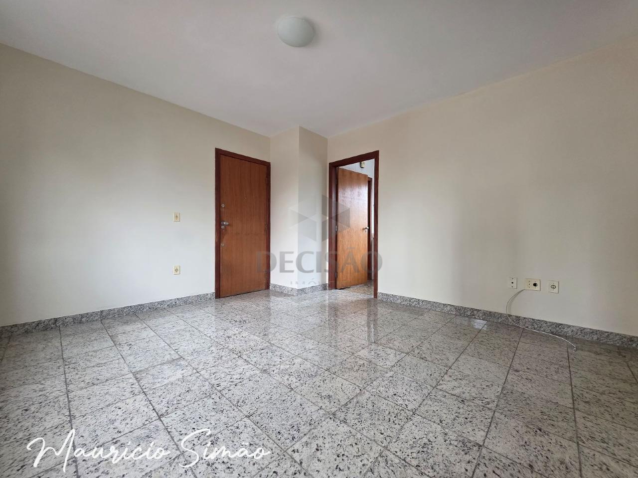 Apartamento 3 Quartos à venda no Carmo: 