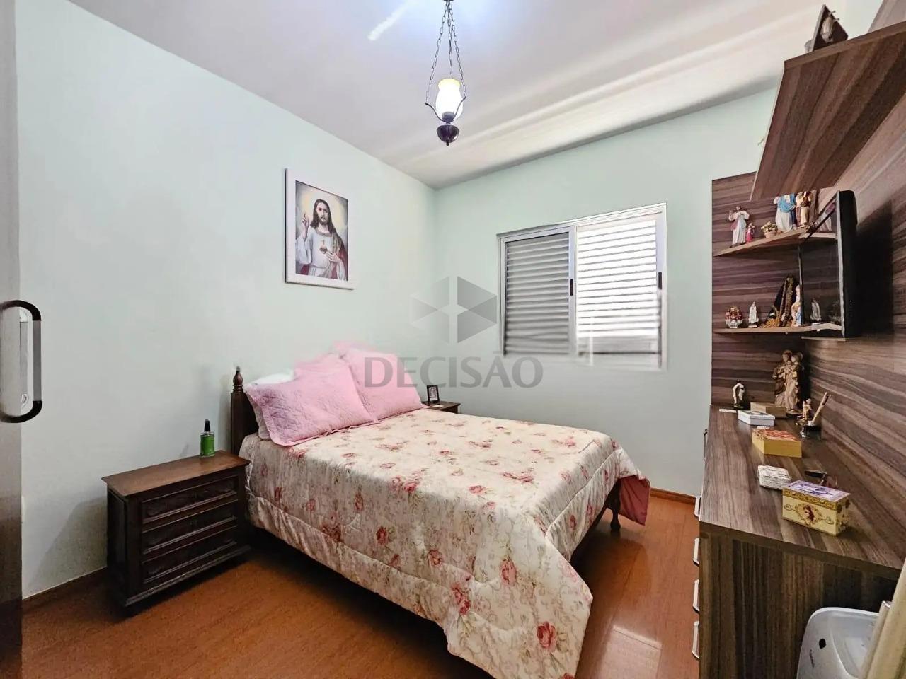 Casa à venda no Santa Efigênia: 