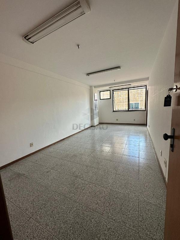 Sala à venda no Santa Efigênia: 