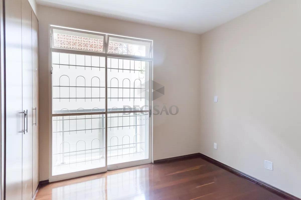 Área privativa à venda no Floresta: 