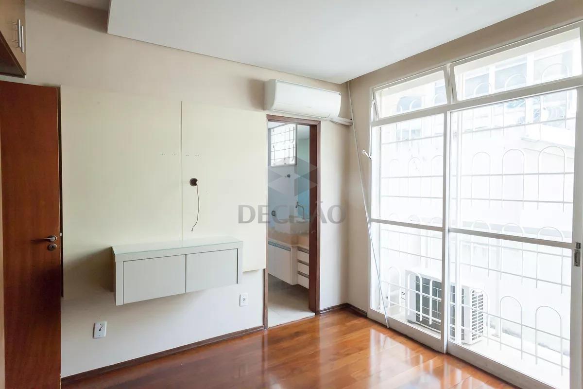 Área privativa à venda no Floresta: 