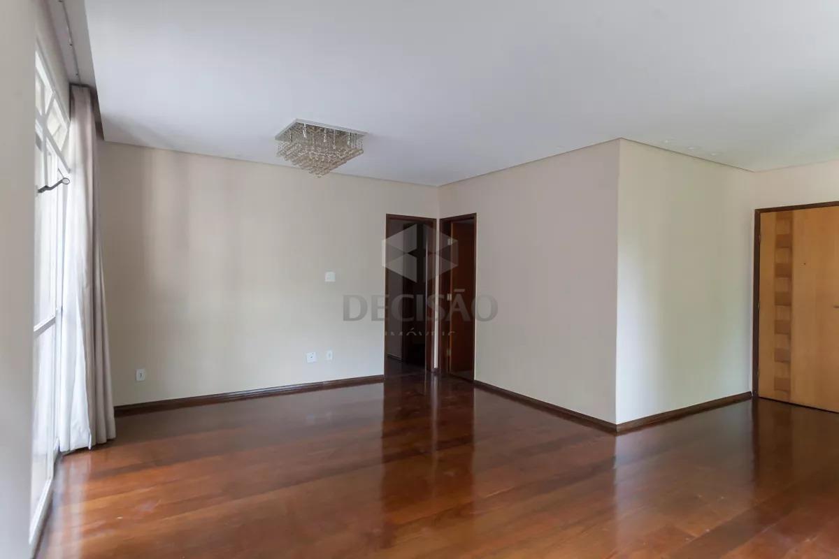 Área privativa à venda no Floresta: 