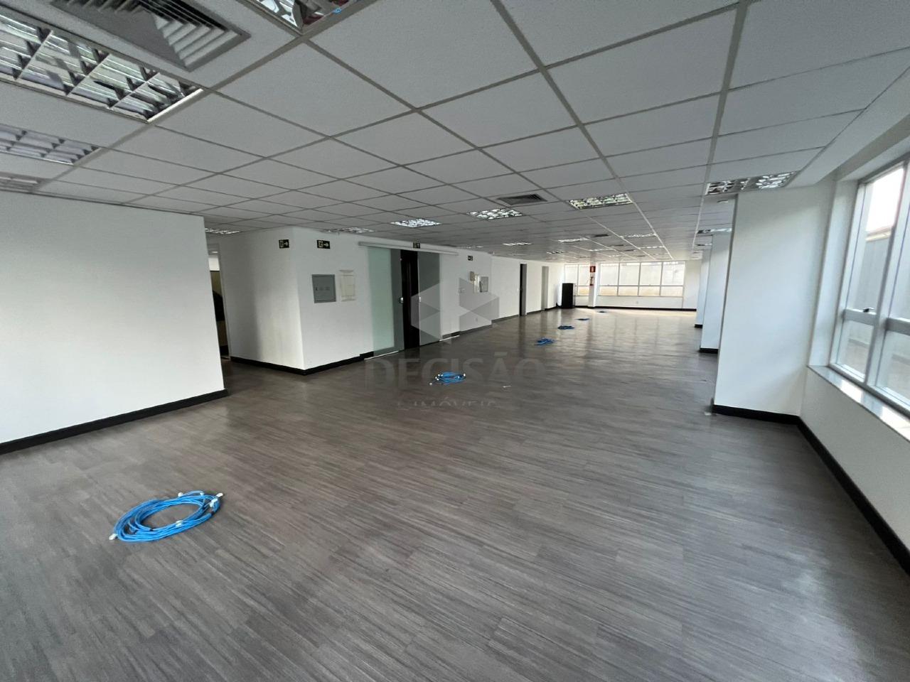 Sala à venda no Santo Agostinho: 