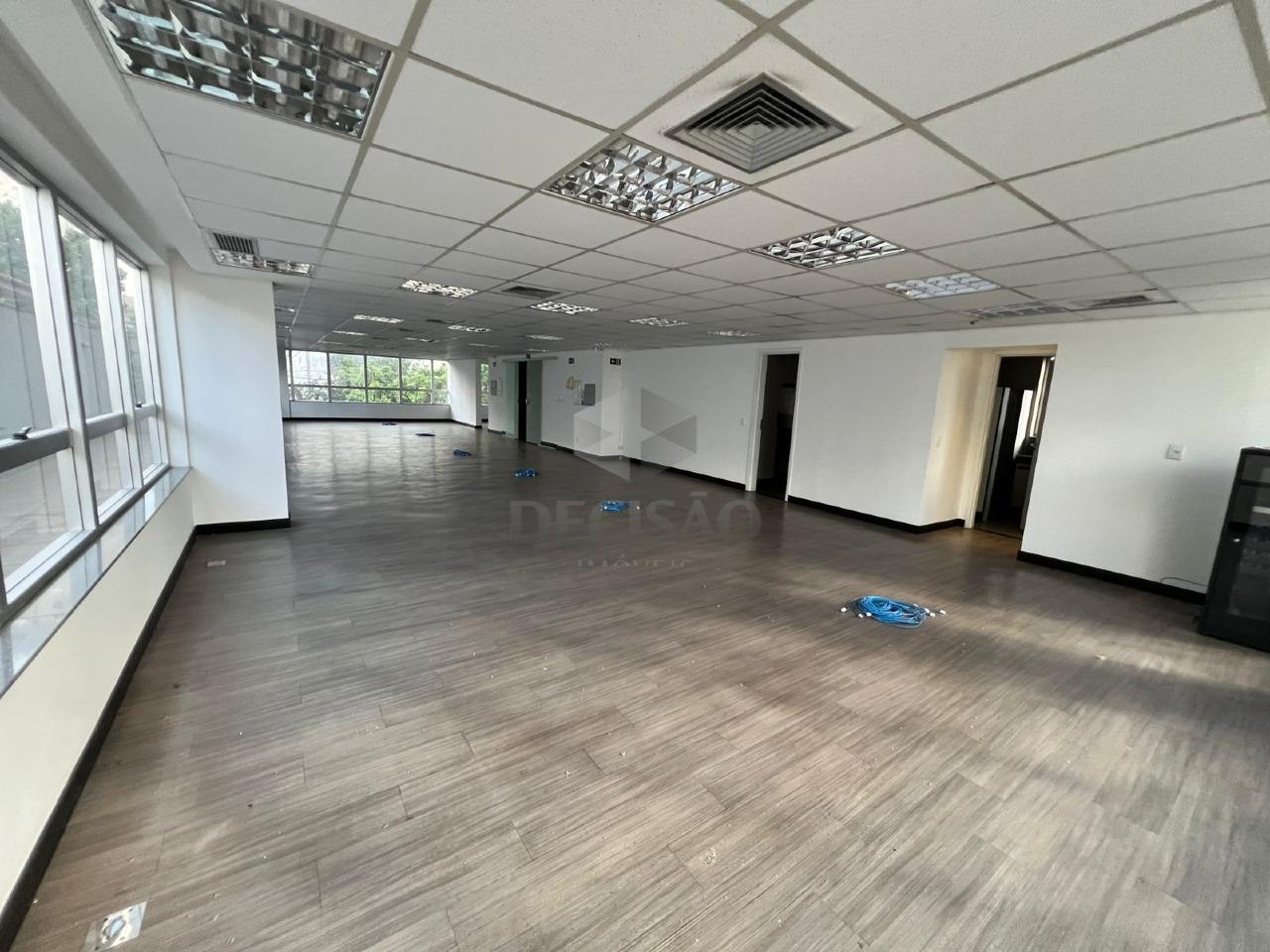 Sala à venda no Santo Agostinho: 