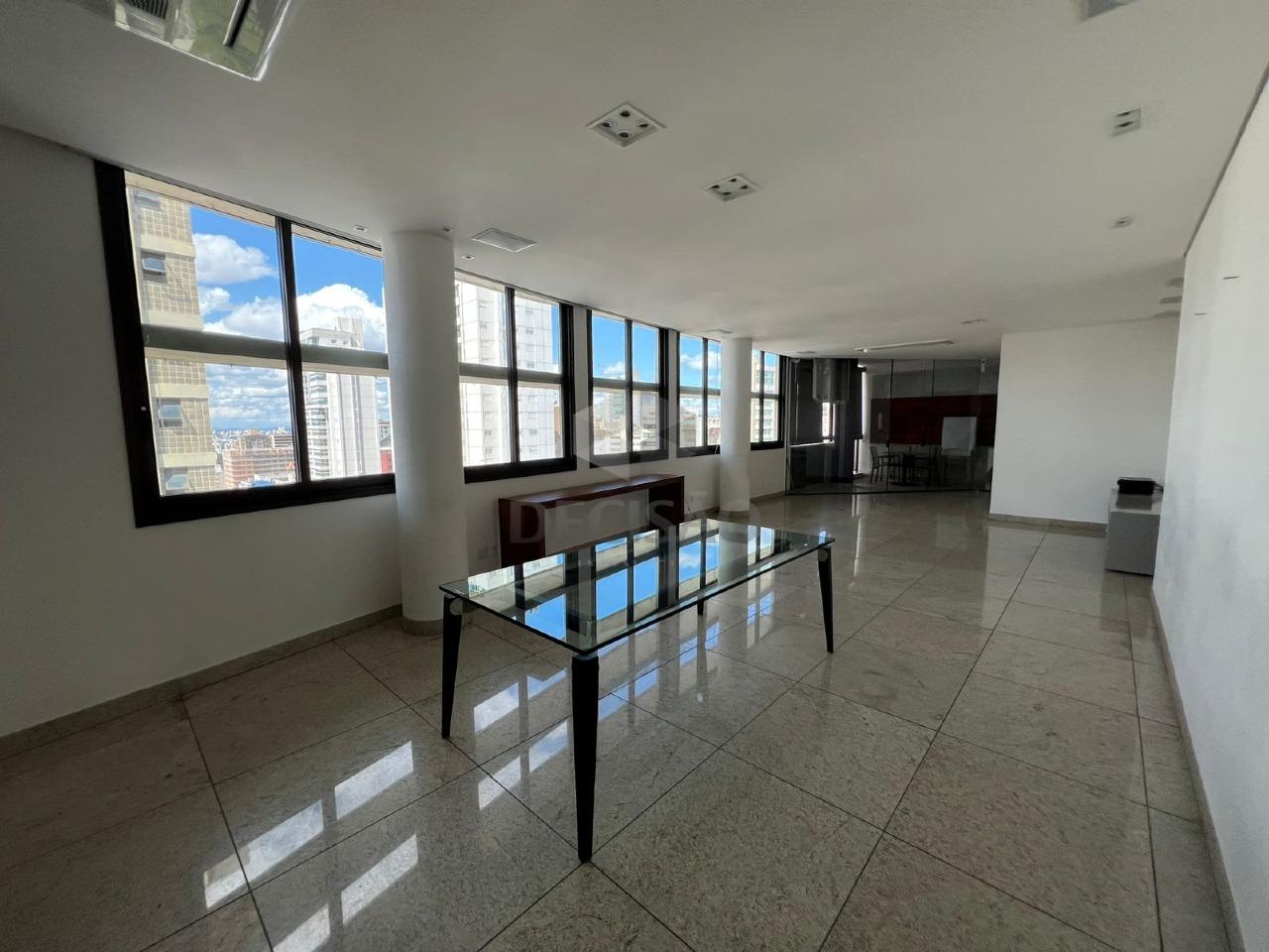 Apartamento 4 Quartos à venda no Funcionarios: 