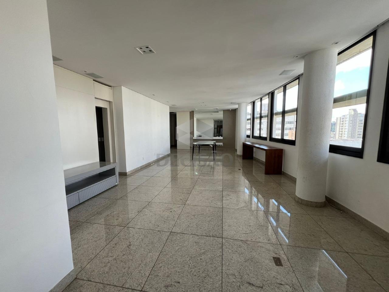 Apartamento 4 Quartos à venda no Funcionarios: 