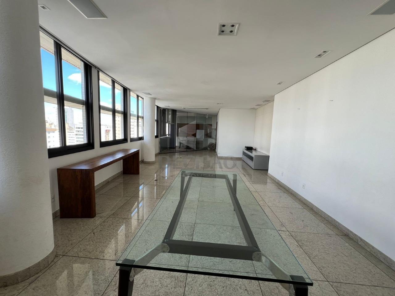 Apartamento 4 Quartos à venda no Funcionarios: 