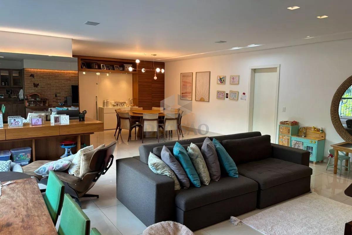 Área privativa à venda no Santo Agostinho: 