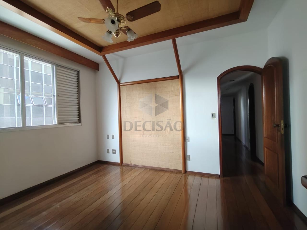 Apartamento 4 Quartos à venda no Santo Agostinho: 