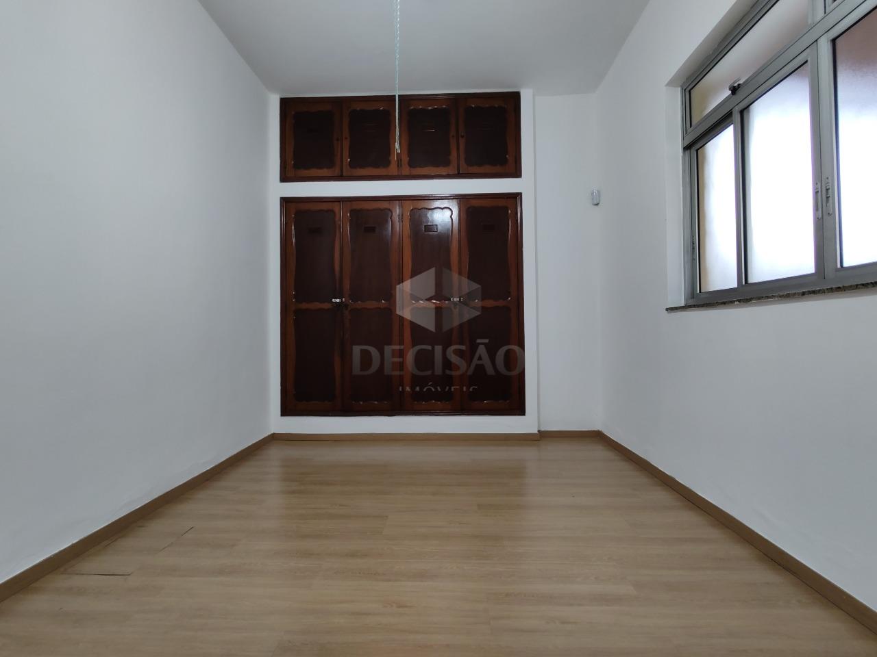 Casa à venda no Carlos Prates: 