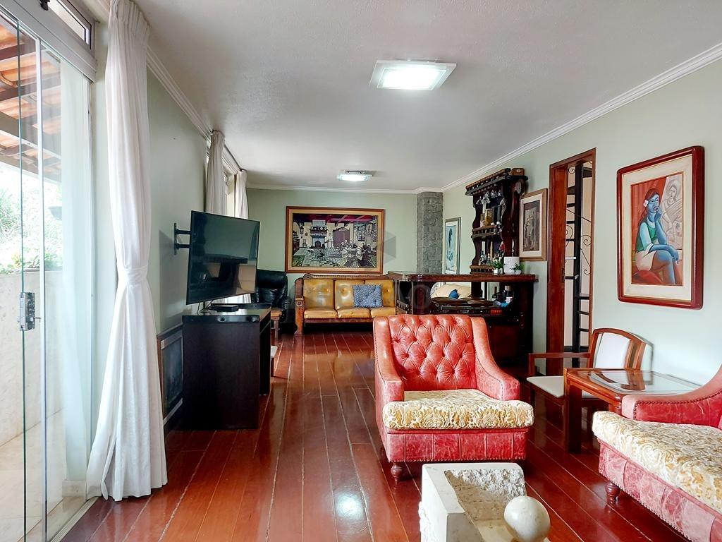 Cobertura à venda no Santo Antonio: 