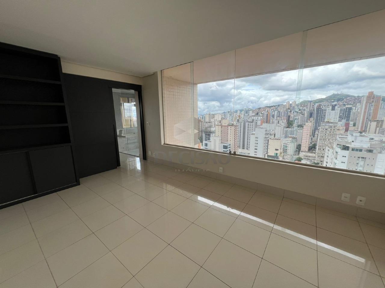 Cobertura à venda no Savassi: 