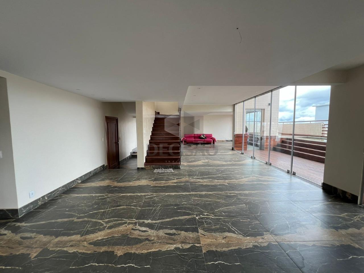 Cobertura à venda no Savassi: 