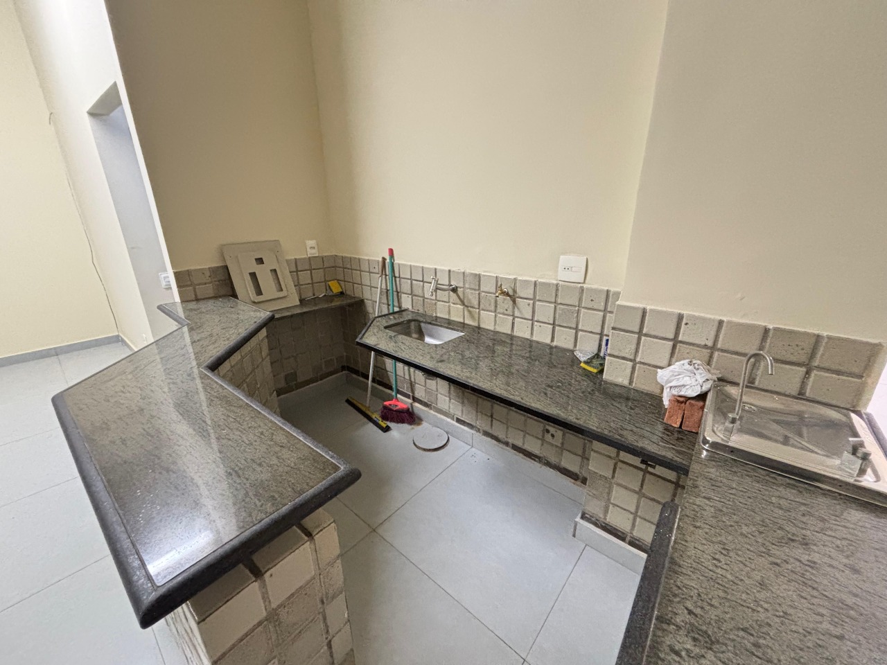 Loja para aluguel no Santa Efigênia: 