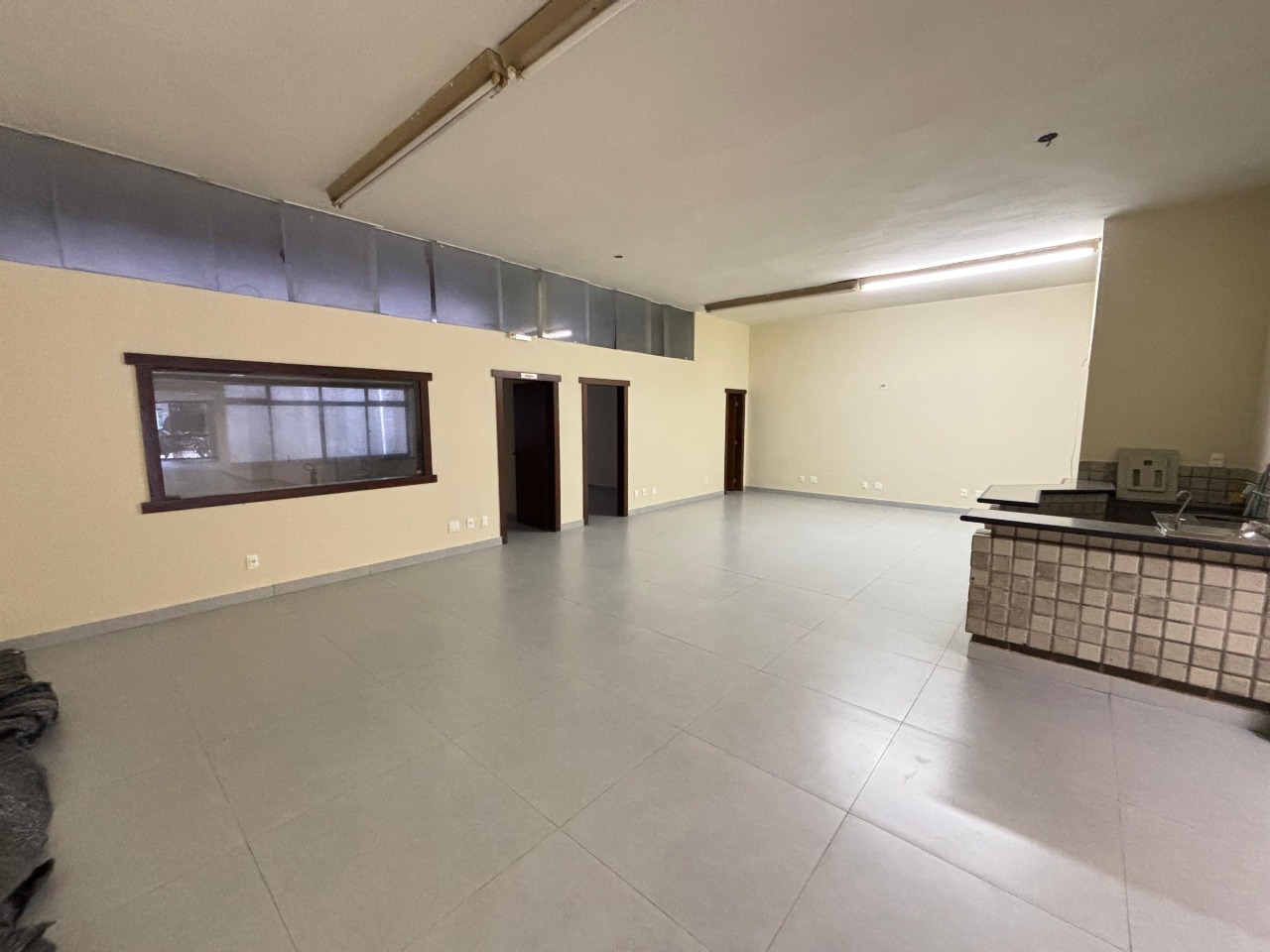 Loja para aluguel no Santa Efigênia: 