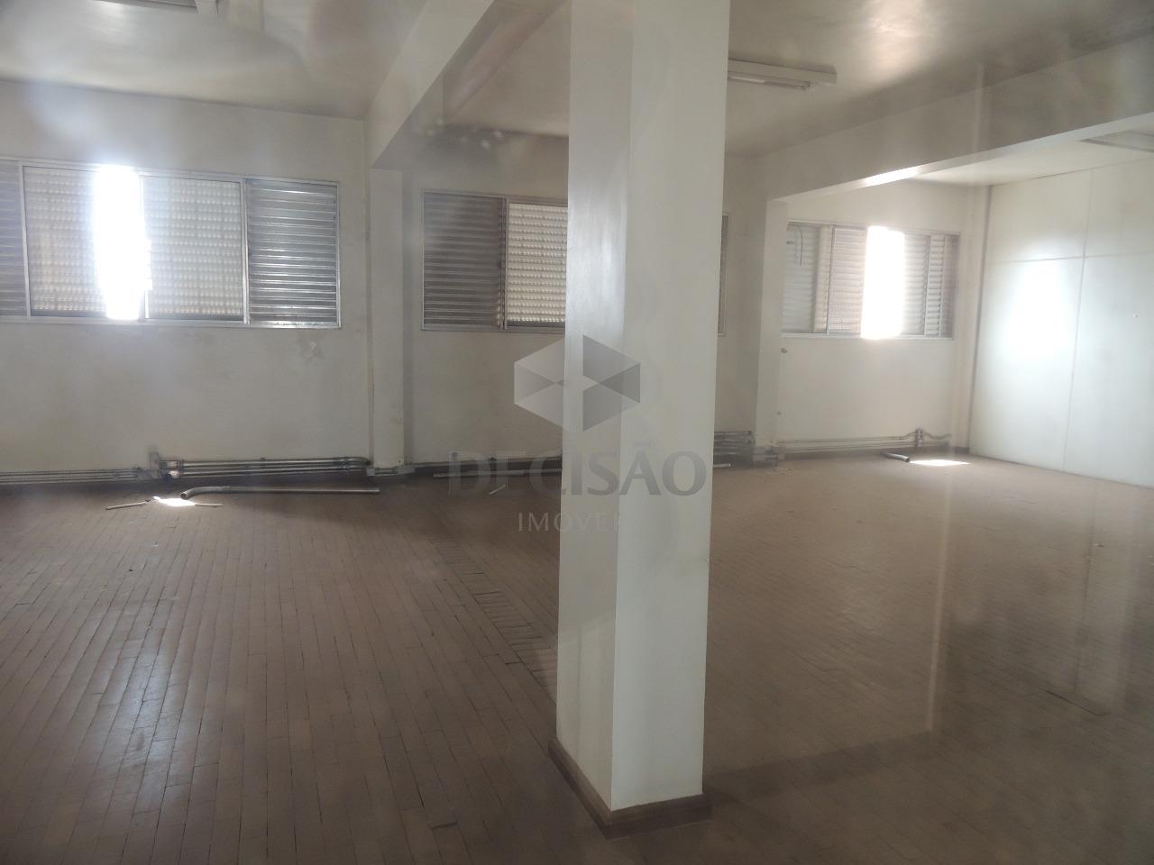 Prédio Comercial para aluguel no Centro: 