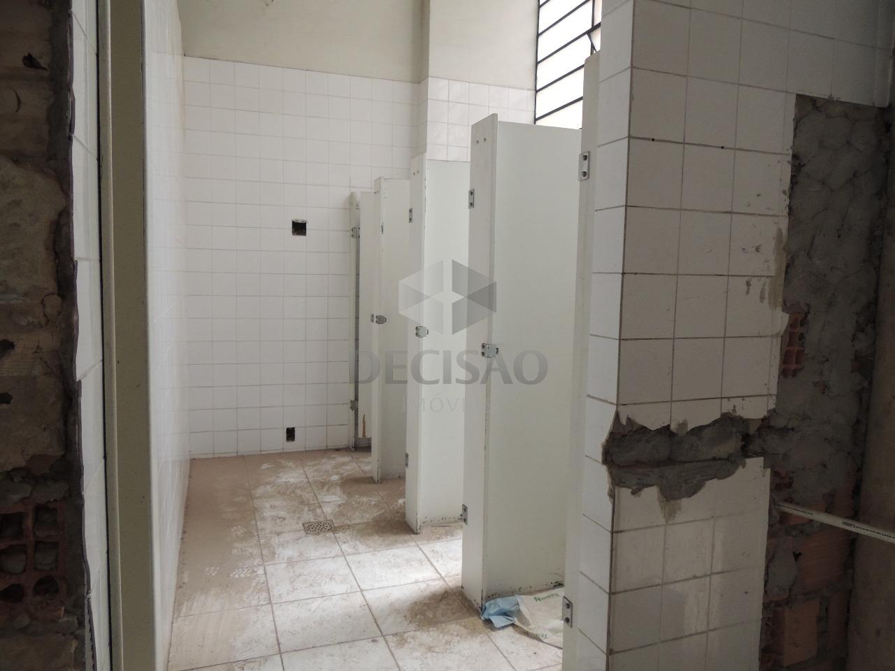 Prédio Comercial para aluguel no Centro: 