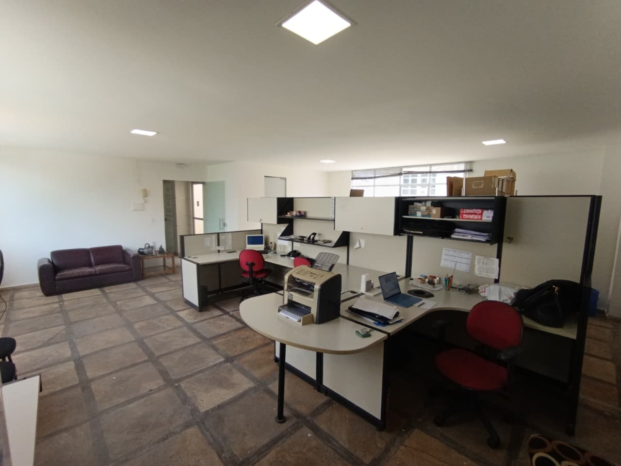 Sala para aluguel no Serra: 