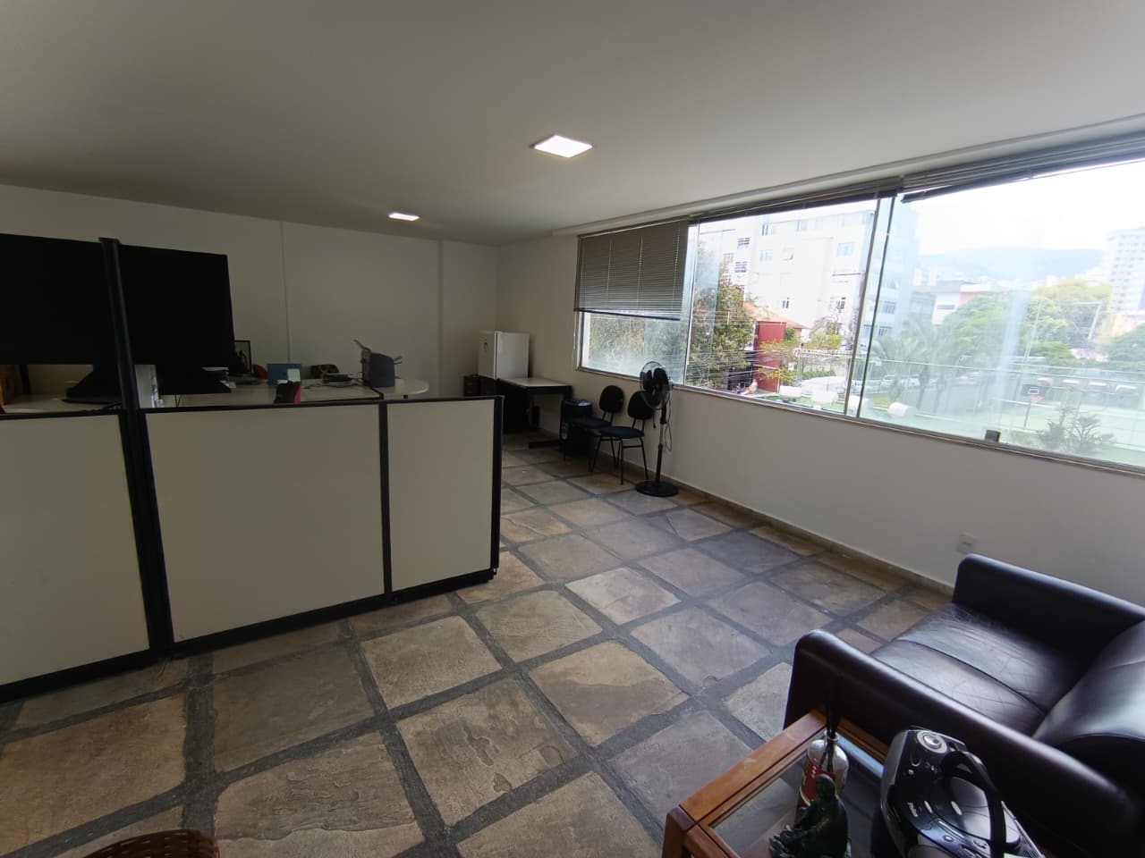 Sala para aluguel no Serra: 