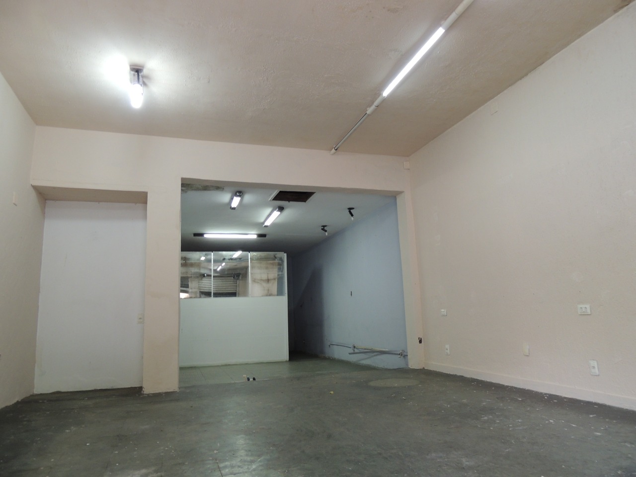 Prédio para aluguel no Serra: 