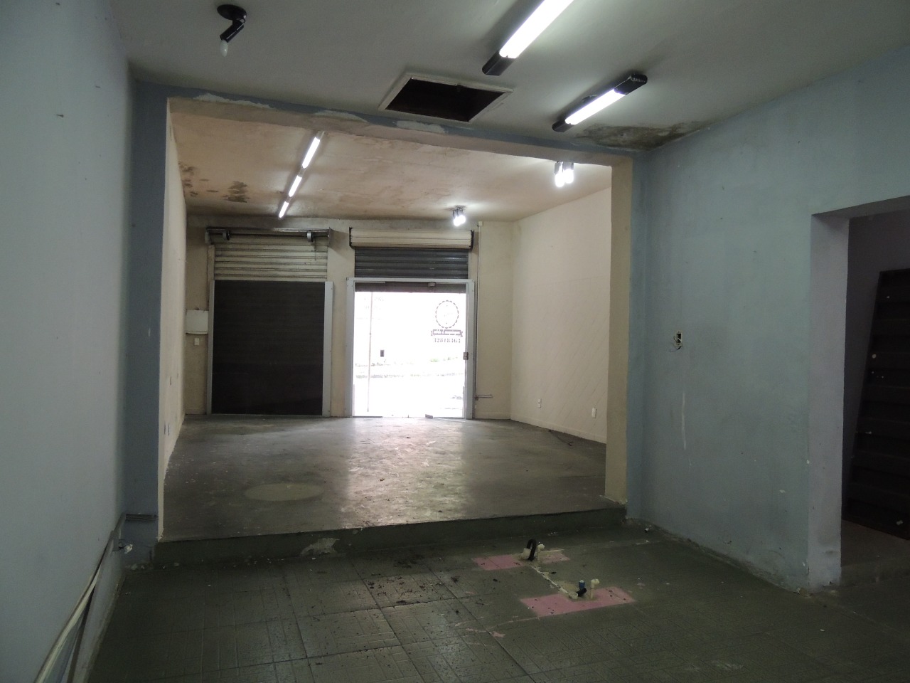 Prédio para aluguel no Serra: 