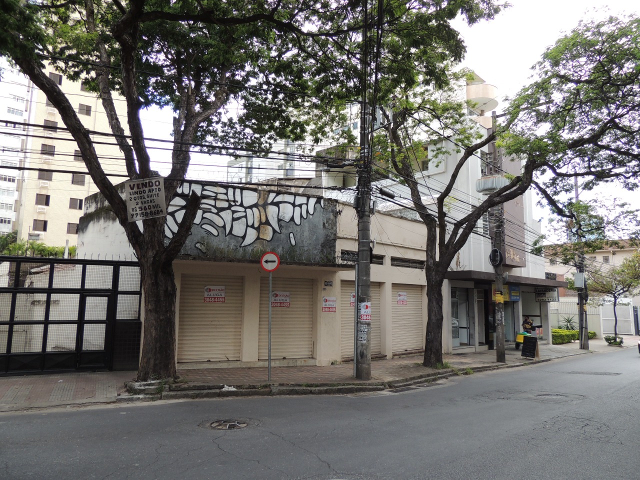 Prédio para aluguel no Serra: 