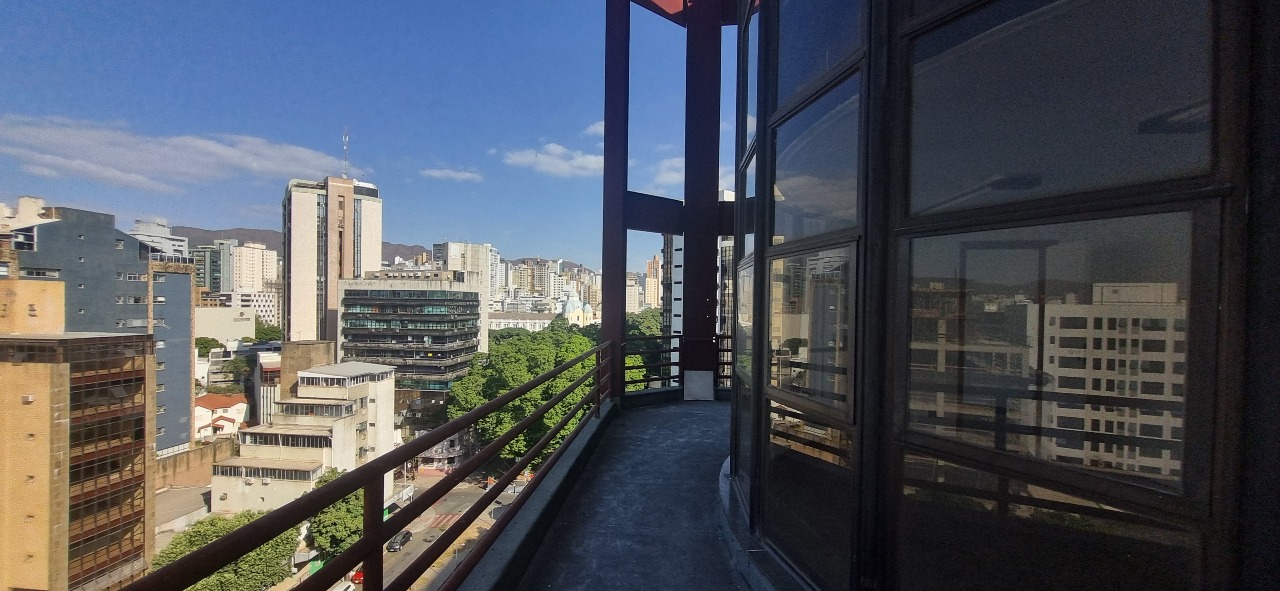 Andar corrido para aluguel no Santa Efigênia: 