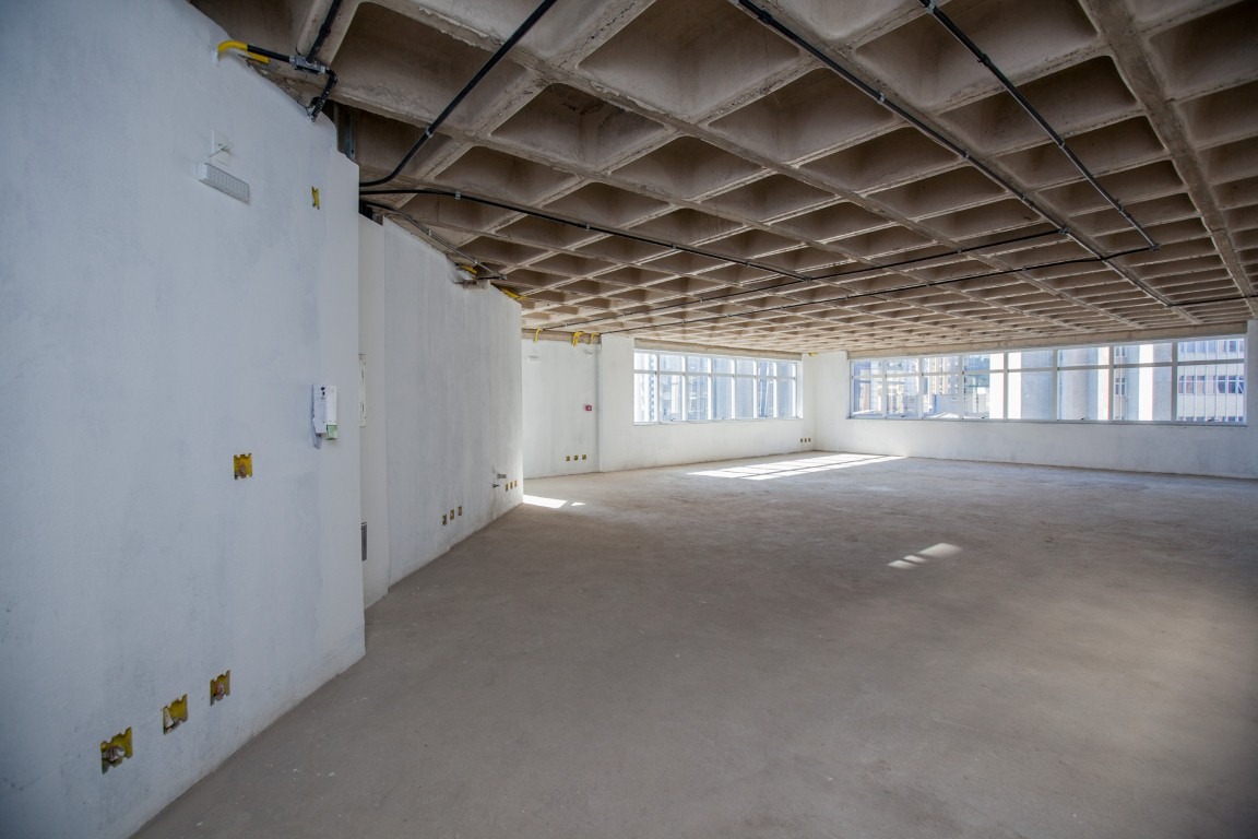 Andar corrido para aluguel no Funcionarios: 