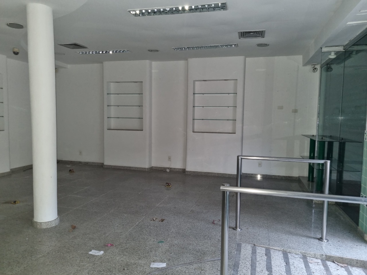 Loja para aluguel no Funcionarios: 