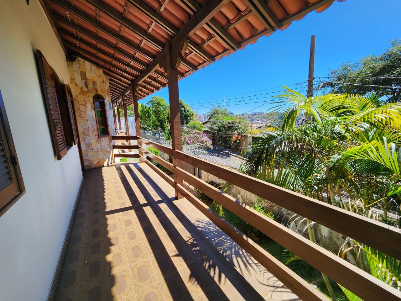 Casa para aluguel no Santa Lucia: 