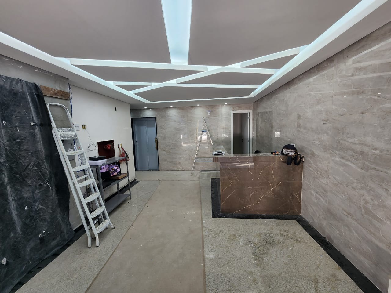 Sala para aluguel no Funcionarios: 