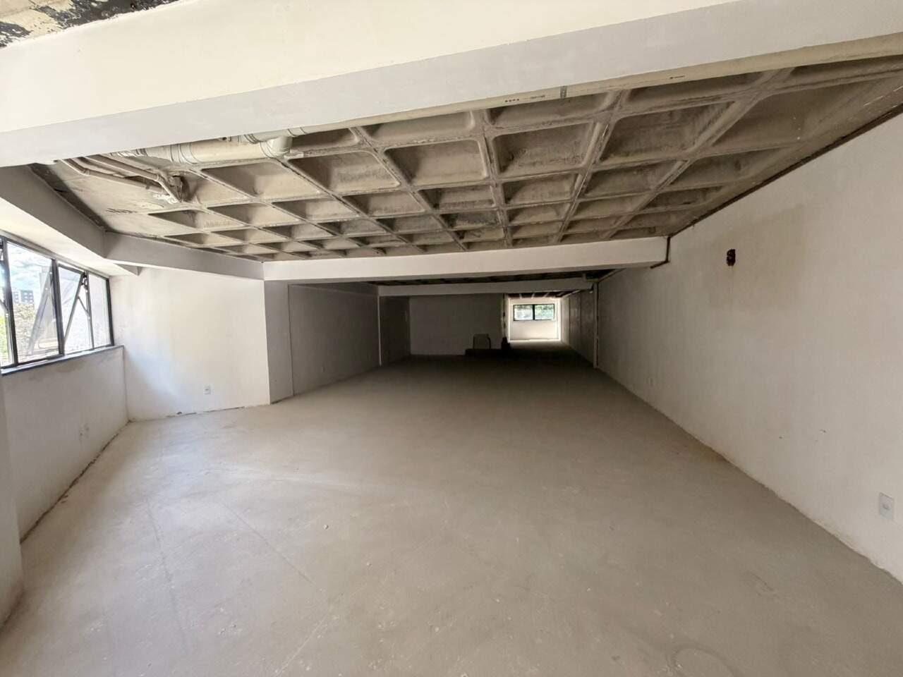 Sala para aluguel no Funcionarios: 