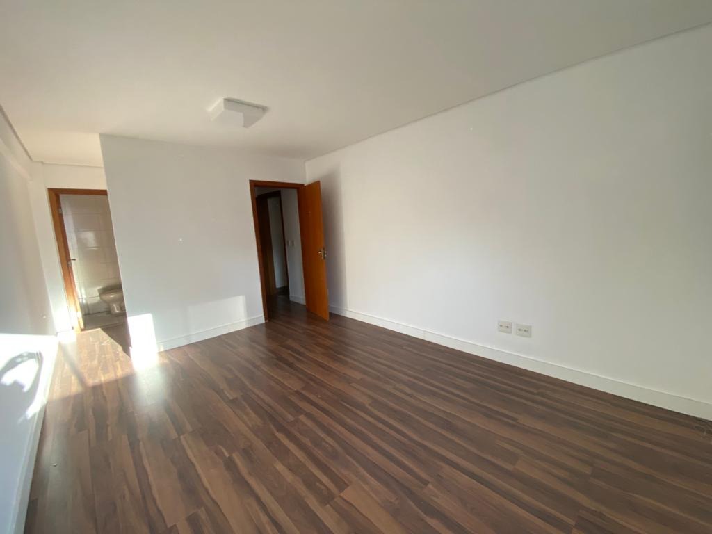 Sala para aluguel no São Lucas: 